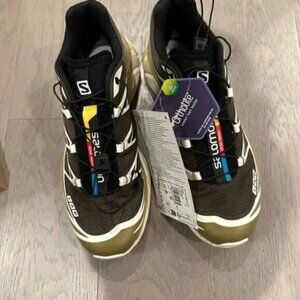 Salomon XT-6 Sneakers